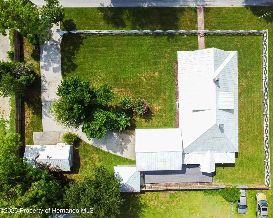 Nice curb appeal! Pretty interior! Circa 1912 in Florida. $299,900