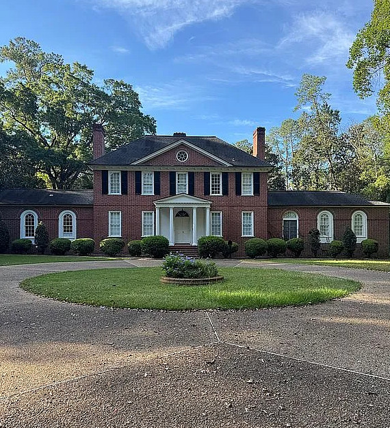 A lot of house for the money! Pretty pool! Three acres in Georgia. $699,000