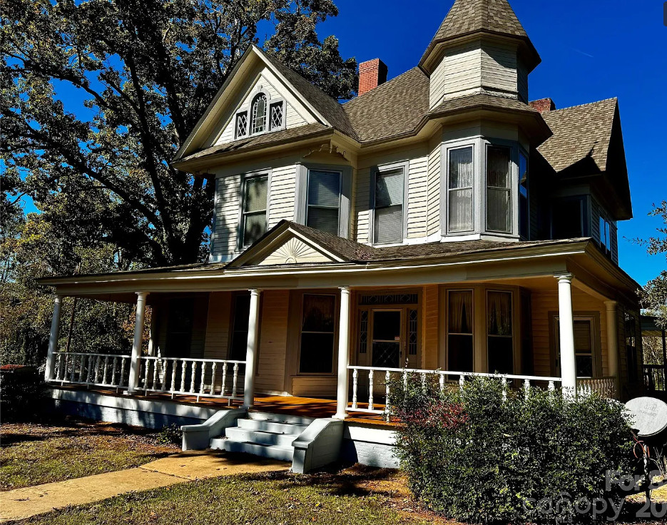 Original details inside! Over an acre in North Carolina. $399,000