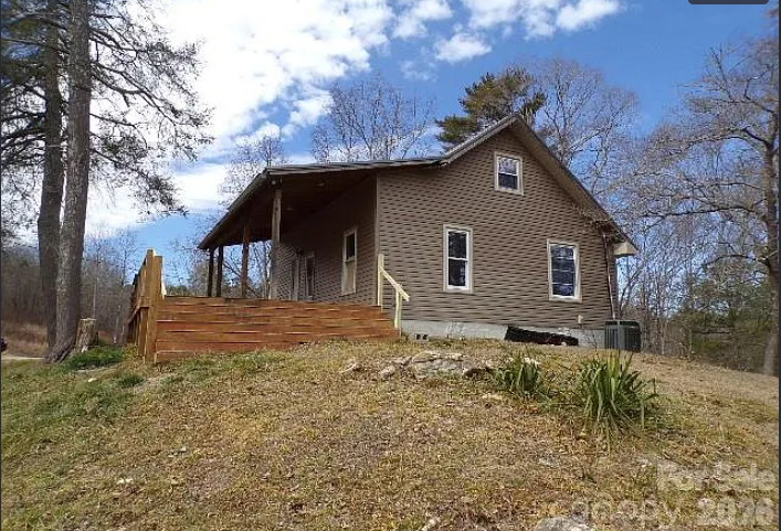 Nice vacation spot! Over six acres in North Carolina. $186,640