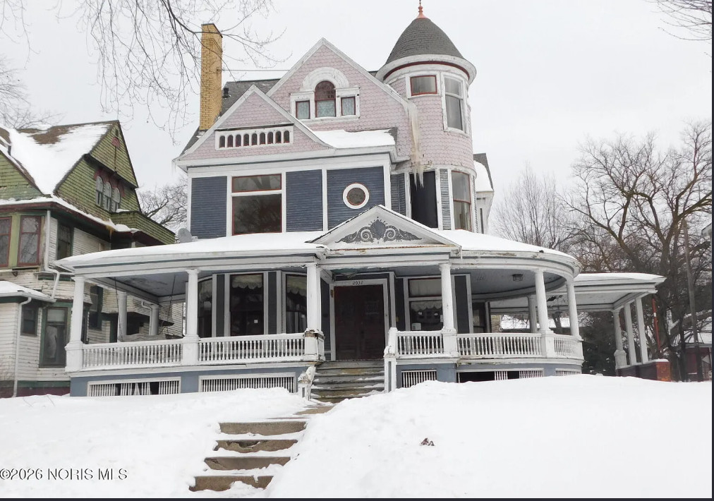 Porch goals! Circa 1900 in Ohio. $140,000