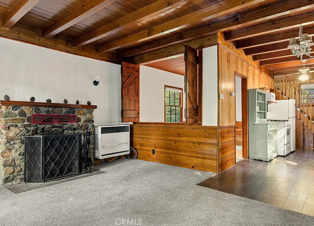 Storybook cottage! Circa 1938 in California. $299,000