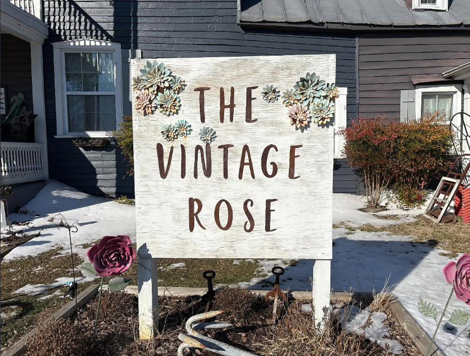 Vintage Rose Antique Store! Circa 1700’s. Almost an acre in Virginia. $265,000