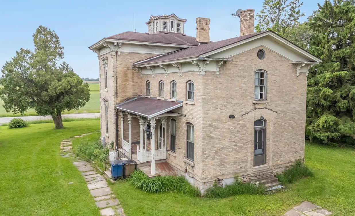 Beautiful details! Circa 1873. One acre in Wisconsin. $249,900