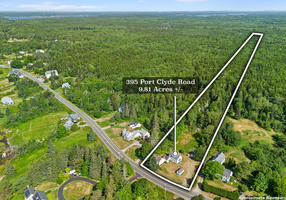 Quaint! “Seaward Cottage”, Circa late 1800’s. Almost ten acres in Maine. $419,000