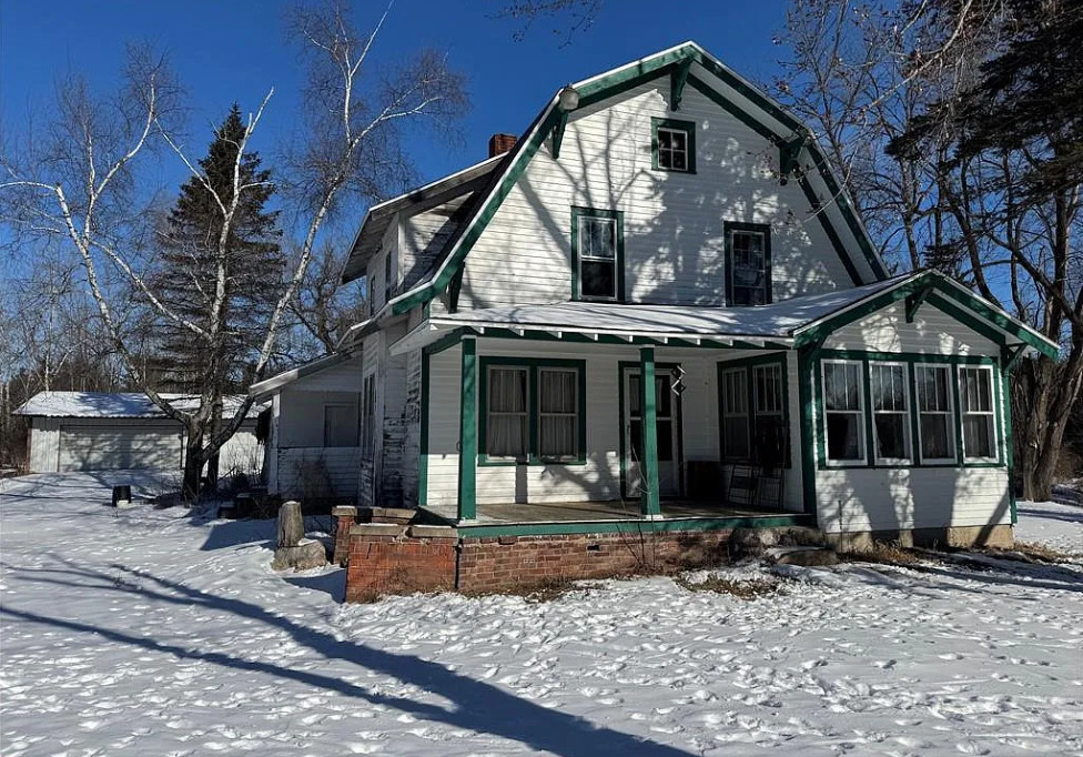 Diamond in the Rough! Six acres in Wisconsin. $150,000