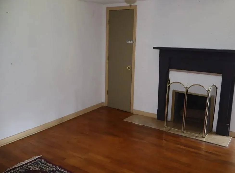 Real pretty area! C. 1920. Almost three acres in Virginia. $125,900