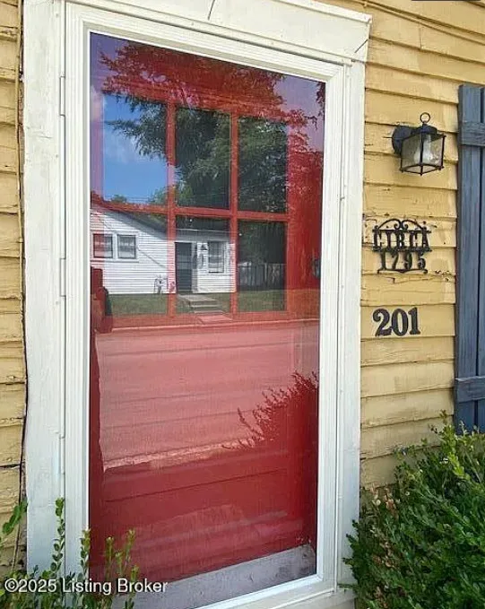 Circa 1795. The Titus Christian House in Kentucky. $231,900