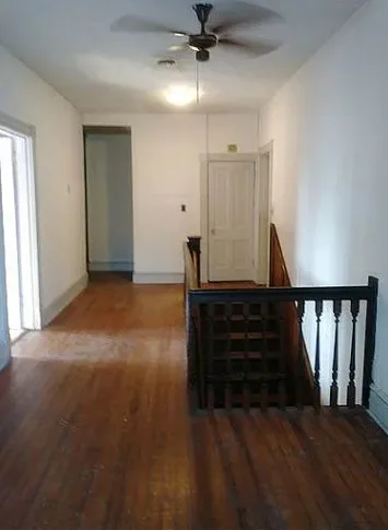 Nice porch! Circa 1902 in Virginia. $115,000