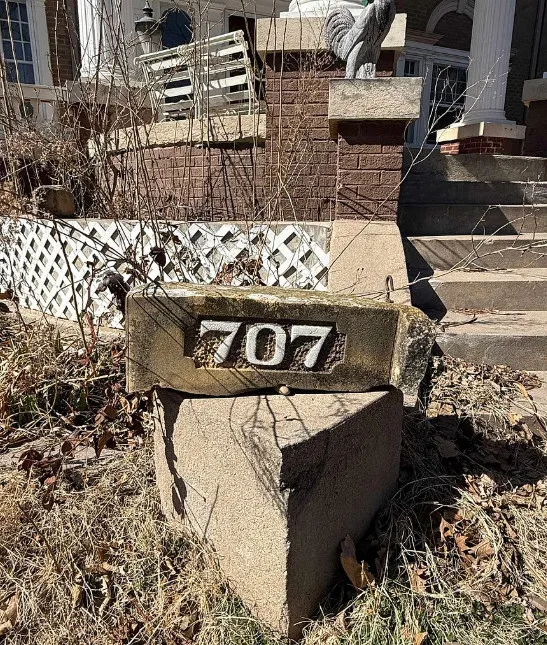 7,000 square feet! Circa 1912 in Kansas. $285,000