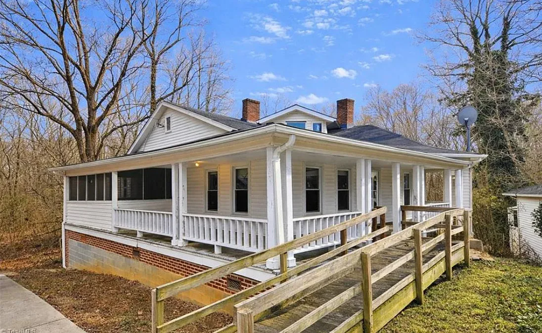 Diamond in the Rough! C. 1933. Almost an acre in North Carolina. $98,000