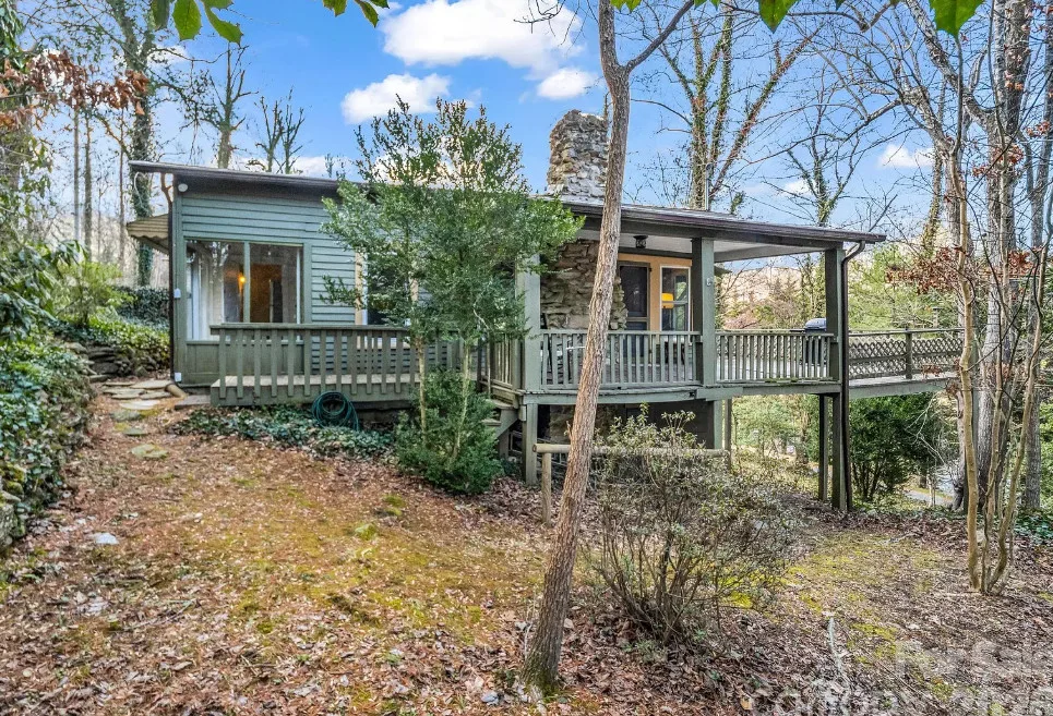 Beautiful area in the NC mountains! C. 1925. $260,000