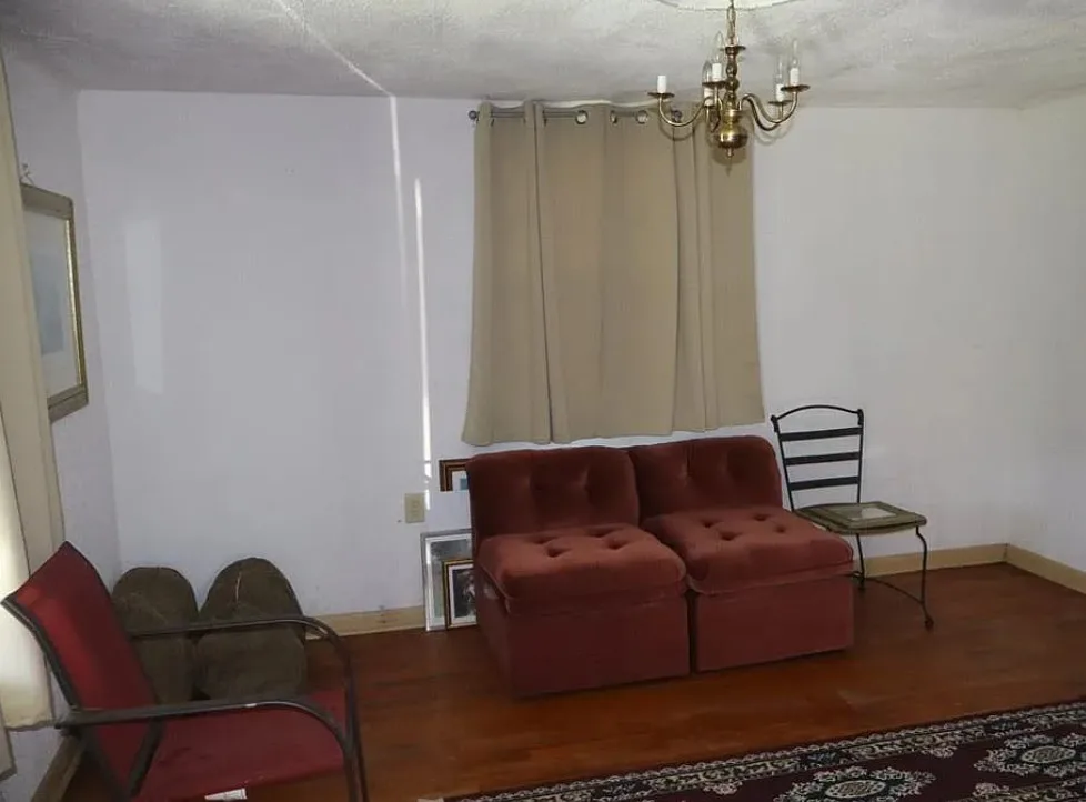 Real pretty area! C. 1920. Almost three acres in Virginia. $125,900