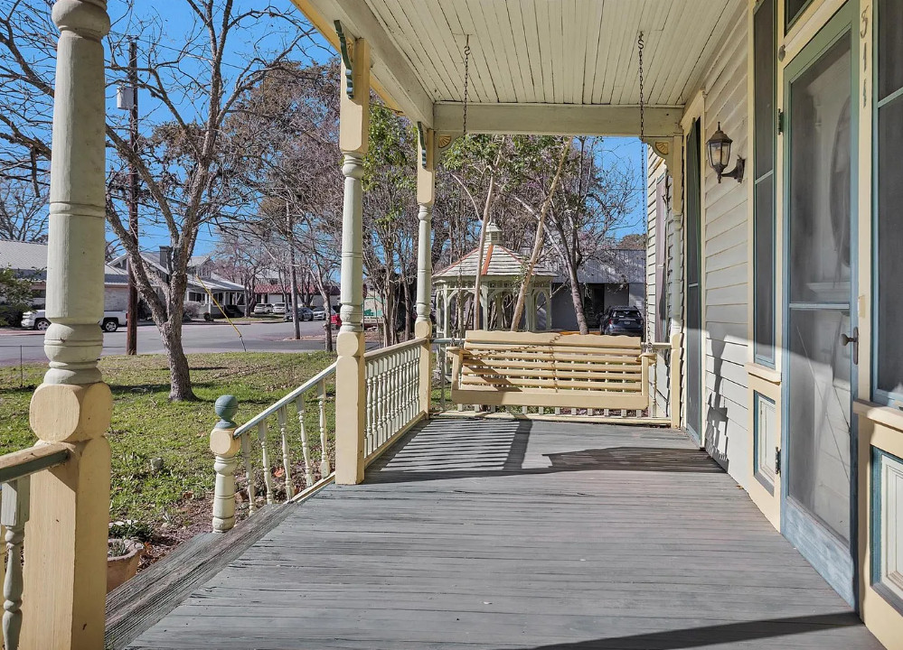 Double Porch Beauty! Stunning Staircase! c. 1898 Texas Home
