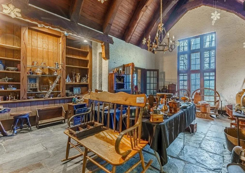 Love stone houses! English Tudor Revival. C. 1928 in Illinois. $650,000