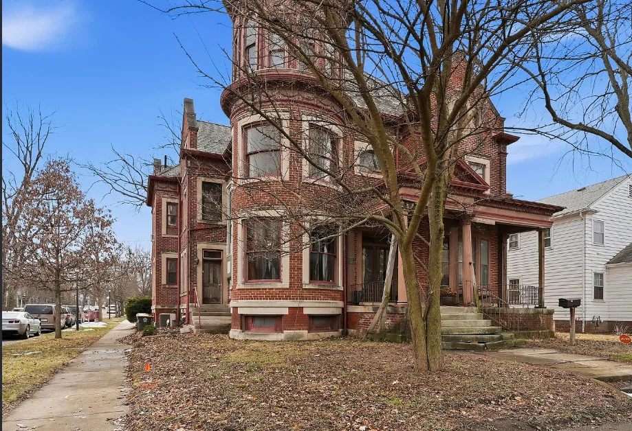 $199,900! Look at the staircase and entryway! C. 1876 in Indiana.