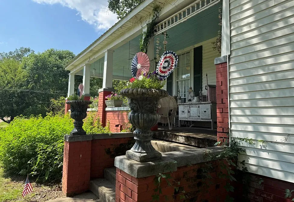 Check out that attic! Circa 1900 in Mississippi. $299,900