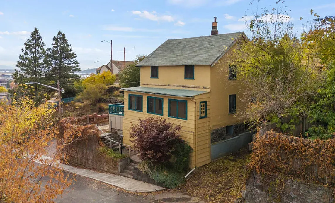 Pretty view from this charming circa 1924 house in Oregon!