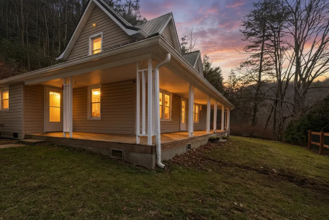 Move in Ready! Nice Porch! One Acre in North Carolina