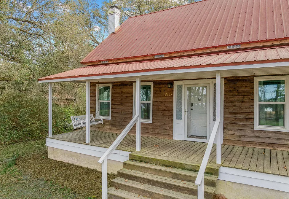 The trees are beautiful! Over six acres in South Carolina