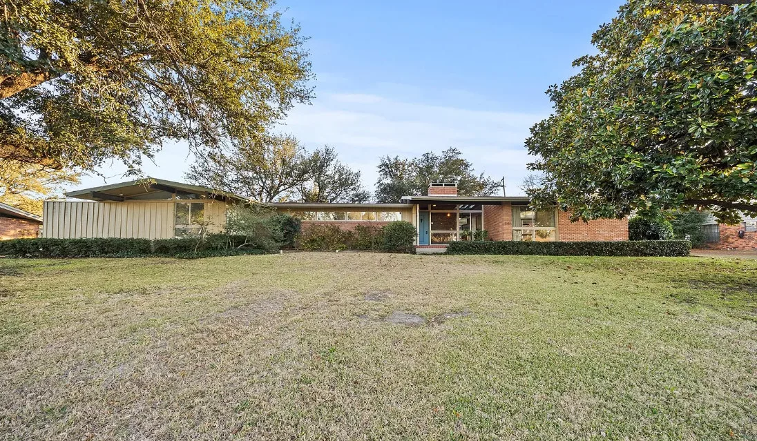 Mid-Century Modern in Texas. Circa 1955