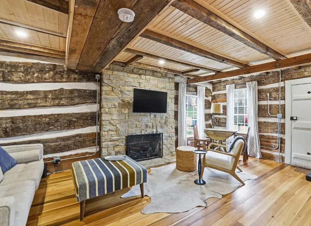 The Thomas Barbee House, Circa 1790 in Kentucky. $324,900