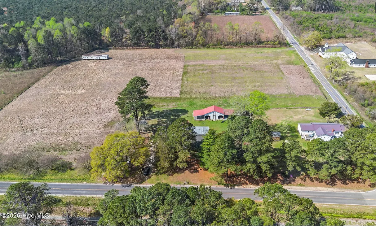 Neat looking barn! Three acres in North Carolina.