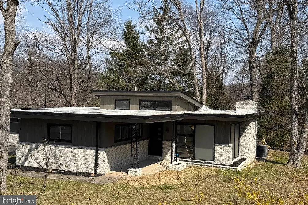 A Redwood Kit Home from California, but in Maryland. Circa 1955.