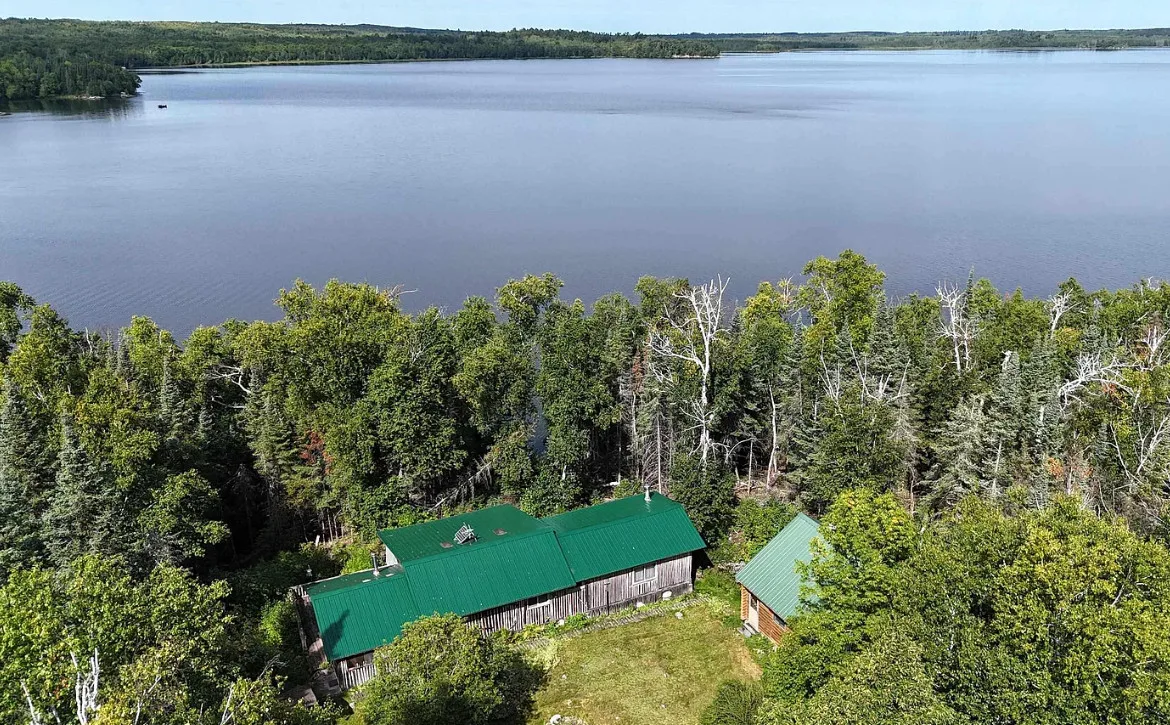 33 acre private peninsula with two cabins in Minnesota! Dreamy!