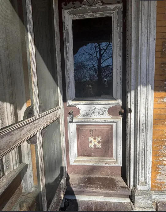What a house this could be! Great staircase! C. 1885 in Michigan.
