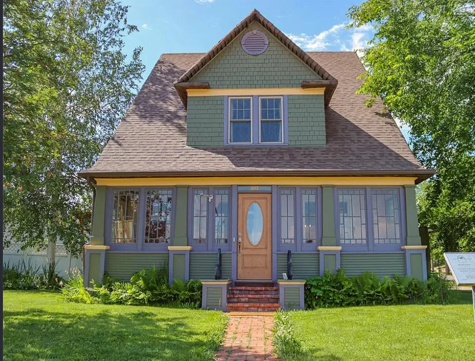 This has character! The A. D. Smith House in Montana.