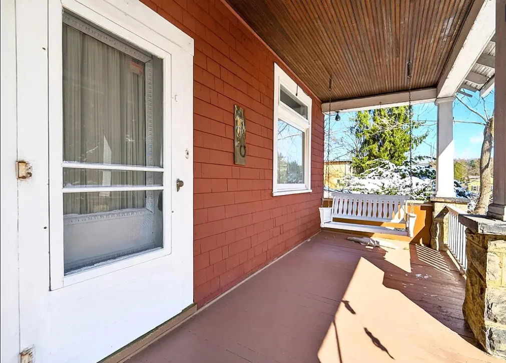 Cute house! Circa 1905. Almost an acre in Pennsylvania.