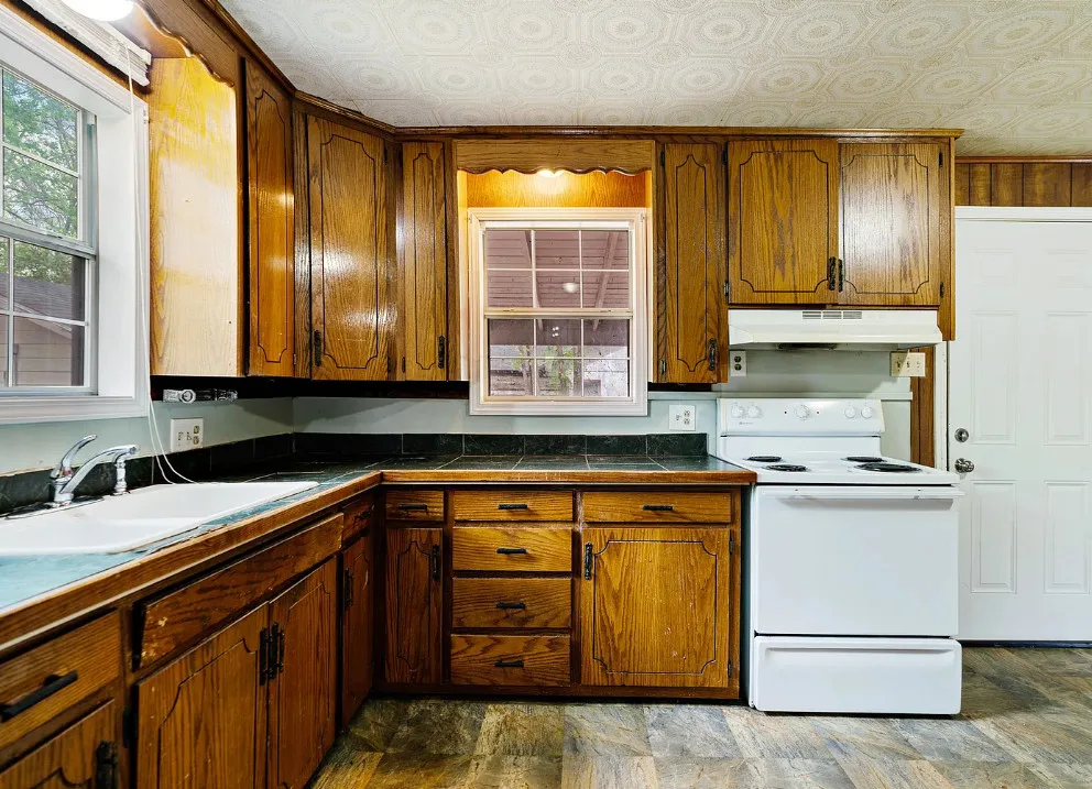 Floors could be really nice! Located in Texas.