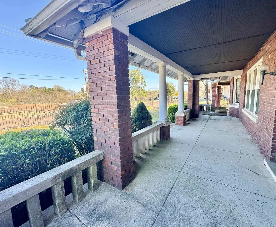 Unpainted woodwork! Circa 1912 in Tennessee.