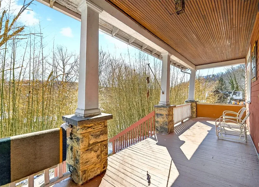 Cute house! Circa 1905. Almost an acre in Pennsylvania.