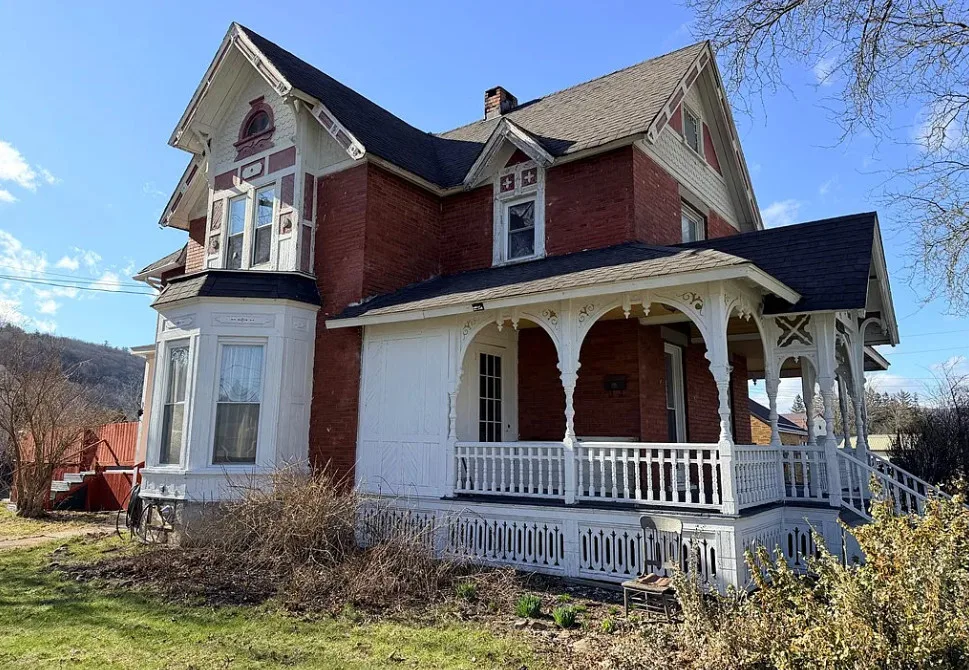 Beautiful woodwork! Circa 1854 in New York.