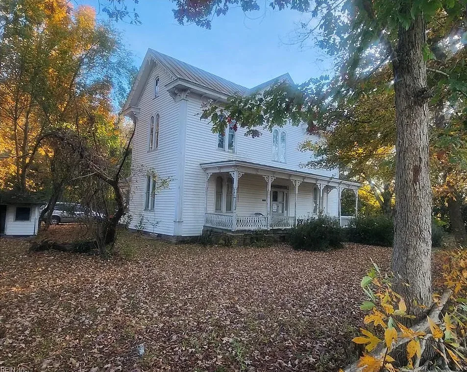 Fixer Upper Alert! Over two acres in Virginia