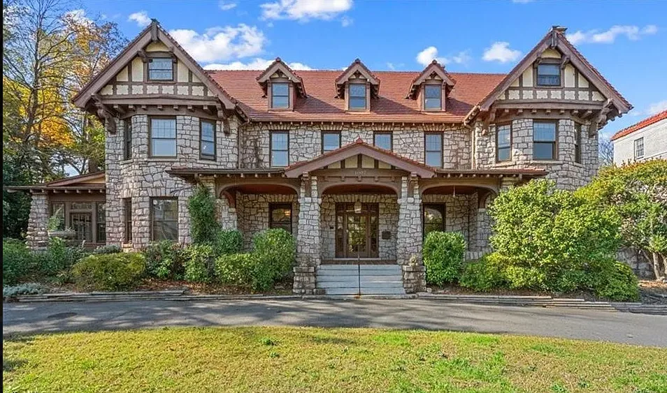 Wow! The Galloway House, Circa 1919 in North Carolina. Over 7,000 sf