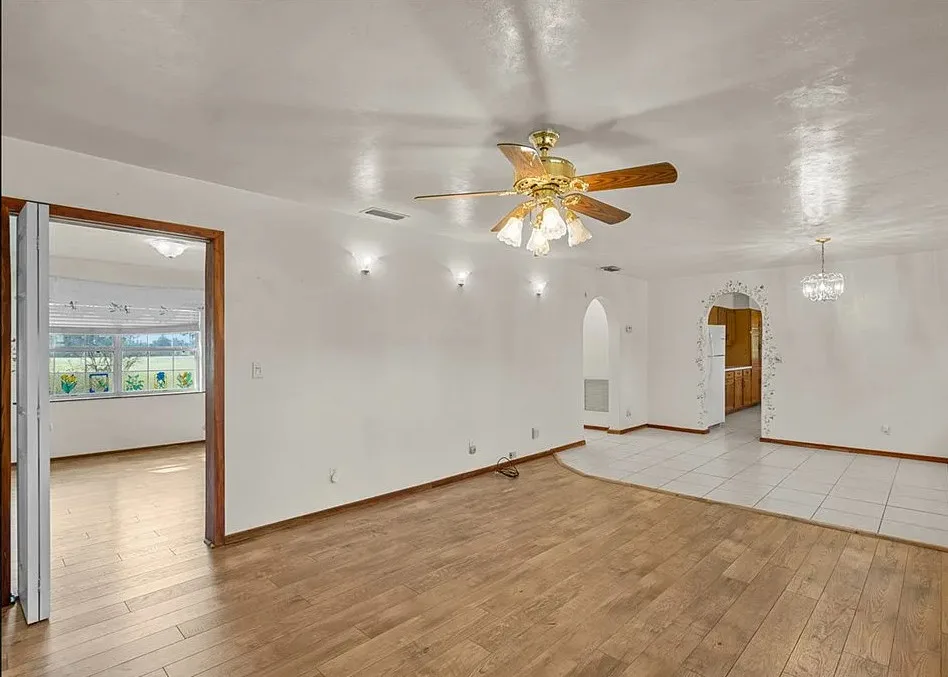 Five acres in Florida with fruit trees and lots of outbuildings! $279,900