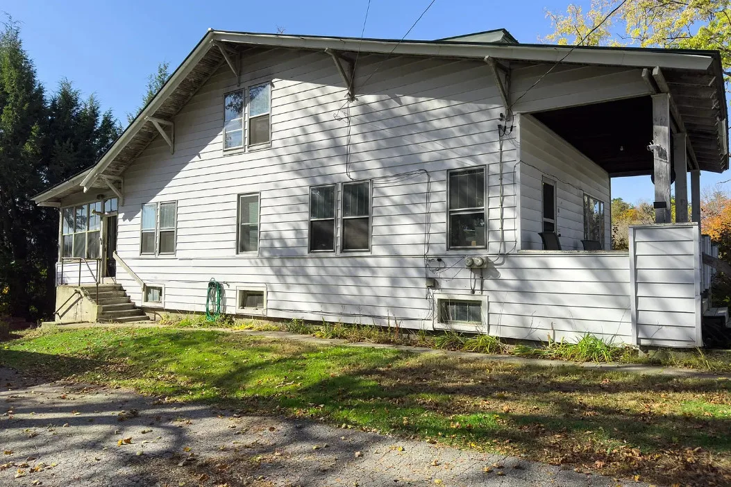 So much potential! Circa 1920 in New Hampshire