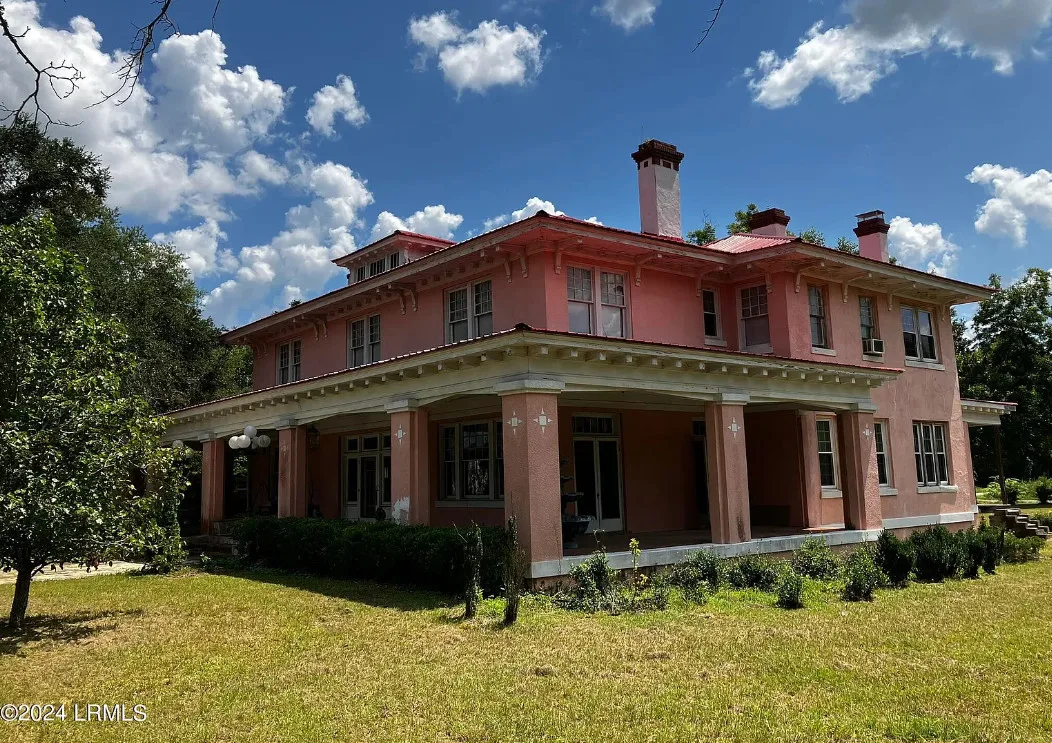 Almost 6,000 square feet! Dr. Wilbur R. Tuten Sr. House. Over an acre in South Carolina