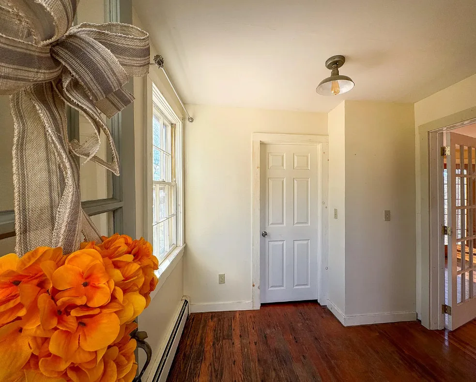 Pretty house! Over one acre in Maine. Circa 1870