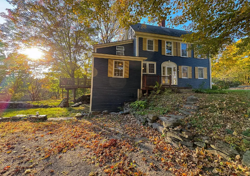 Pretty house! Over one acre in Maine. Circa 1870