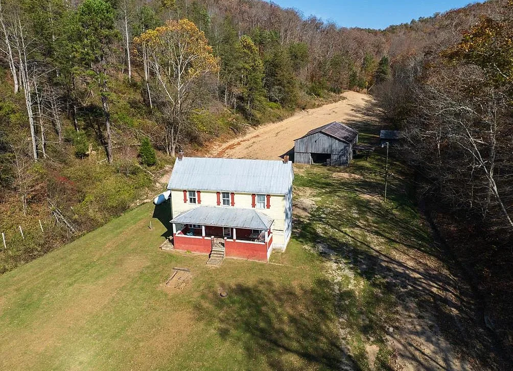 Fixer Upper Alert! On 27 acres in Kentucky