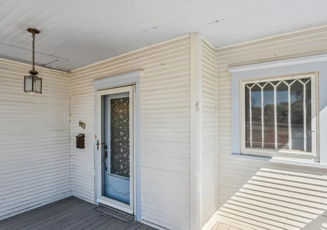 Pretty details! Circa 1908 in Kansas.