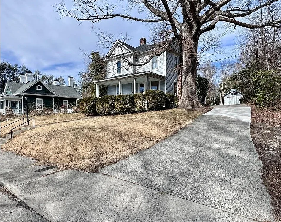 Mayberry! Circa 1915 in North Carolina. $215,000