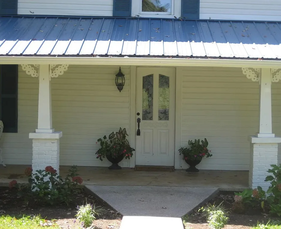 Real pretty area! Almost six acres in Virginia. $299,000