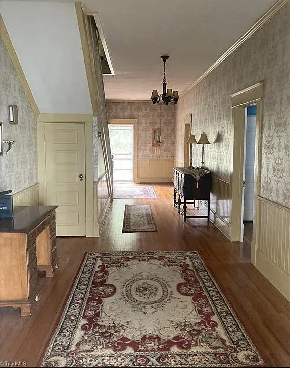 Stately looking! Circa 1919. Almost two acres in North Carolina. $400,000