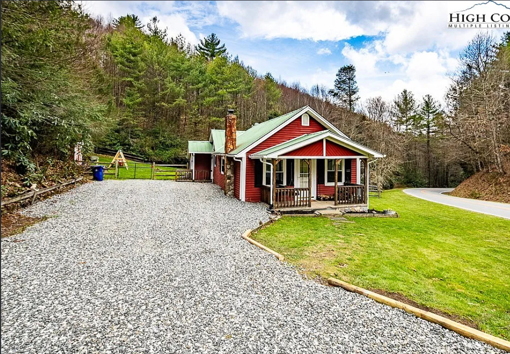 This is cute! Circa 1941 in North Carolina.